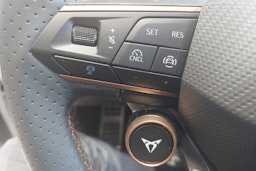 met. Valkoinen CUPRA Terramar 2025 kuva 16.