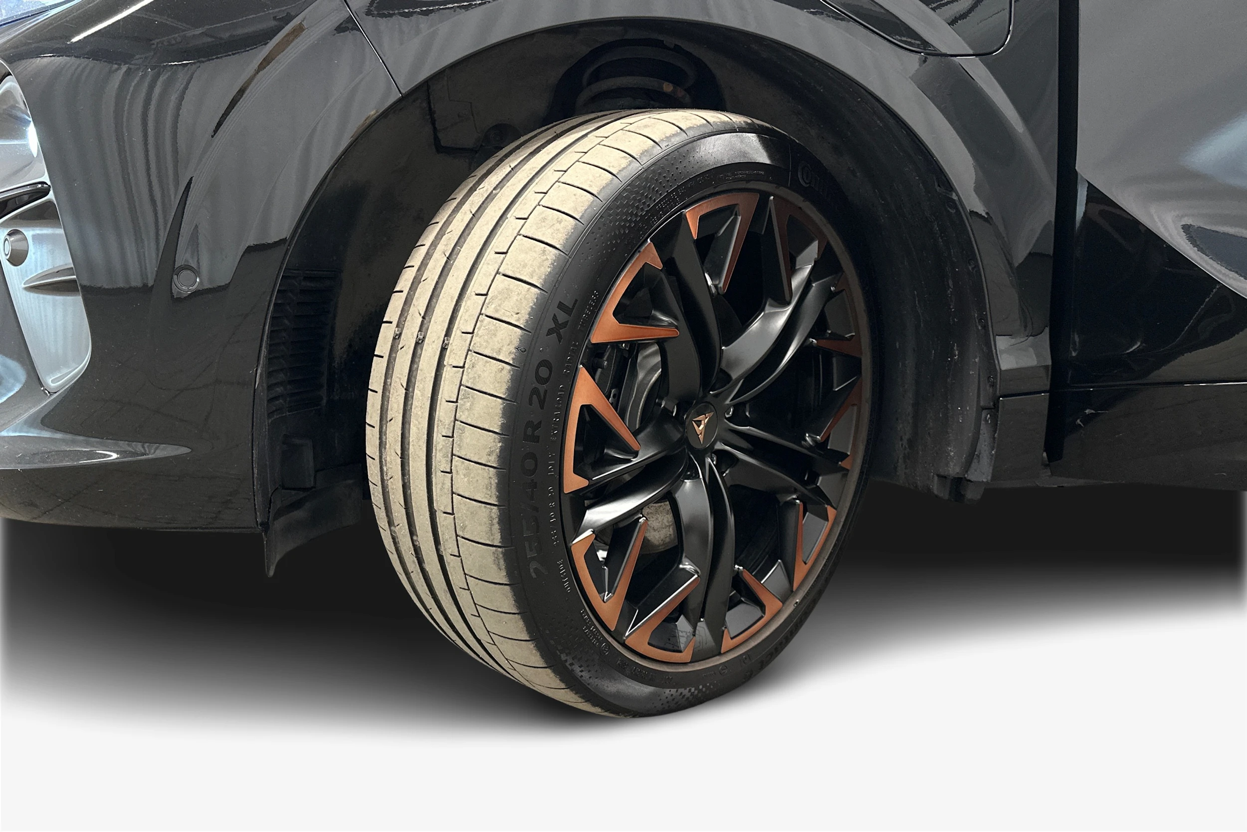 musta CUPRA Terramar 2025 kuva 9.