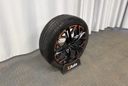 harmaa CUPRA Terramar 2025 kuva 10.