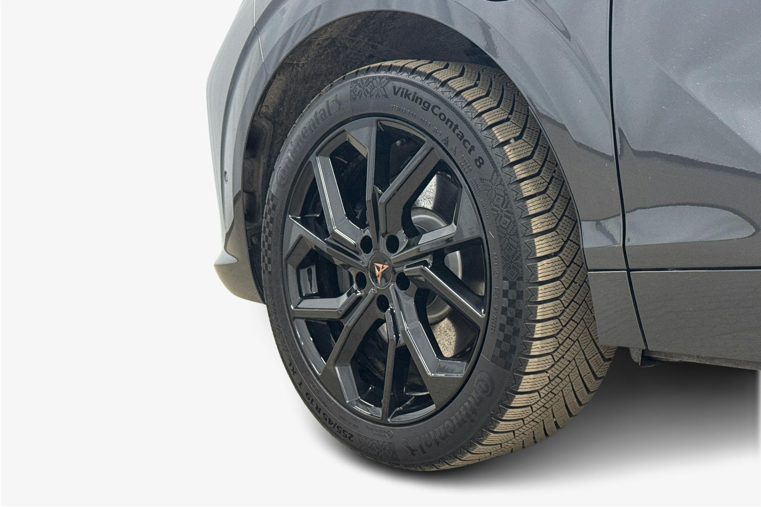 harmaa CUPRA Terramar 2025 kuva 11.