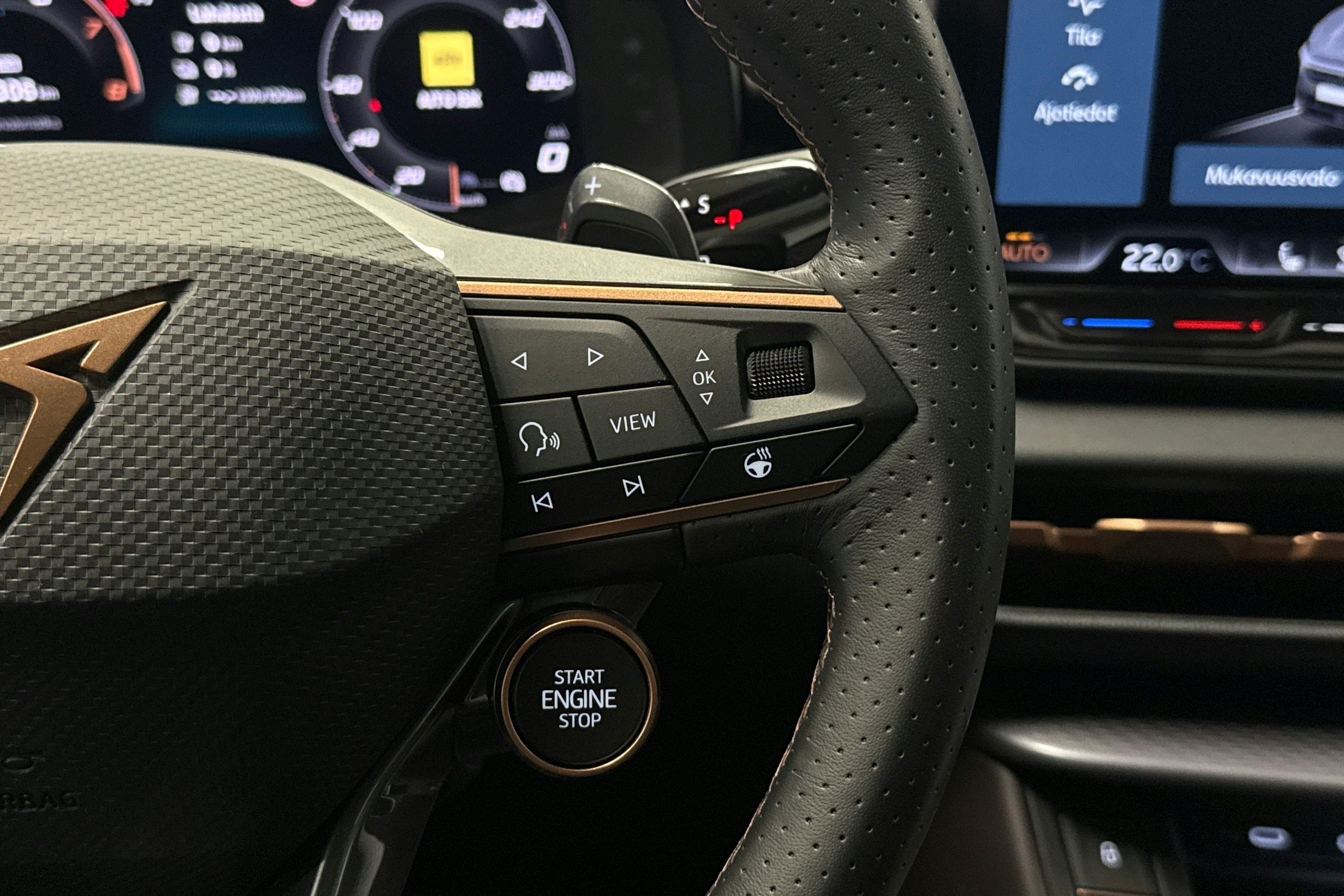 harmaa CUPRA Terramar 2025 kuva 15.