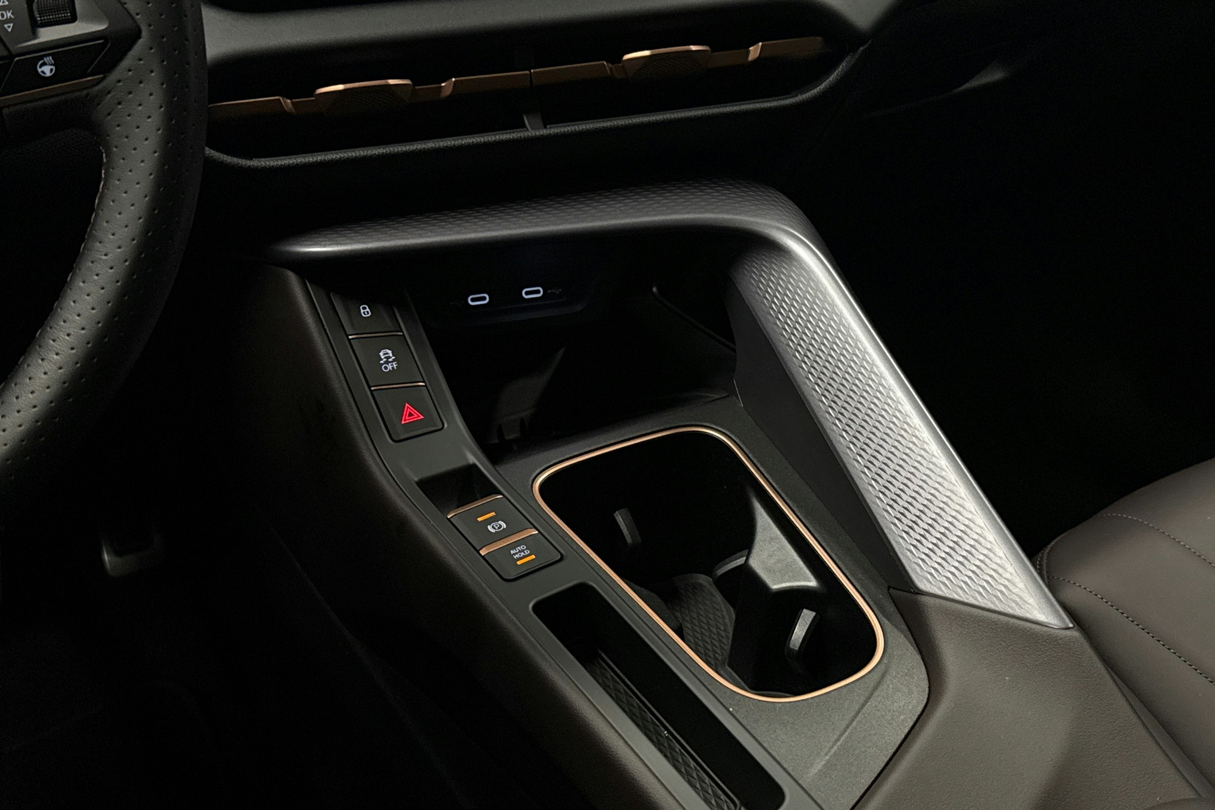 harmaa CUPRA Terramar 2025 kuva 28.