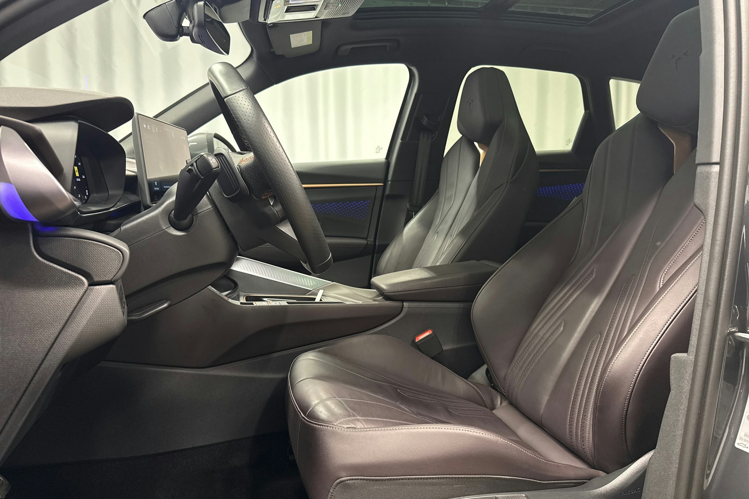 harmaa CUPRA Terramar 2025 kuva 30.