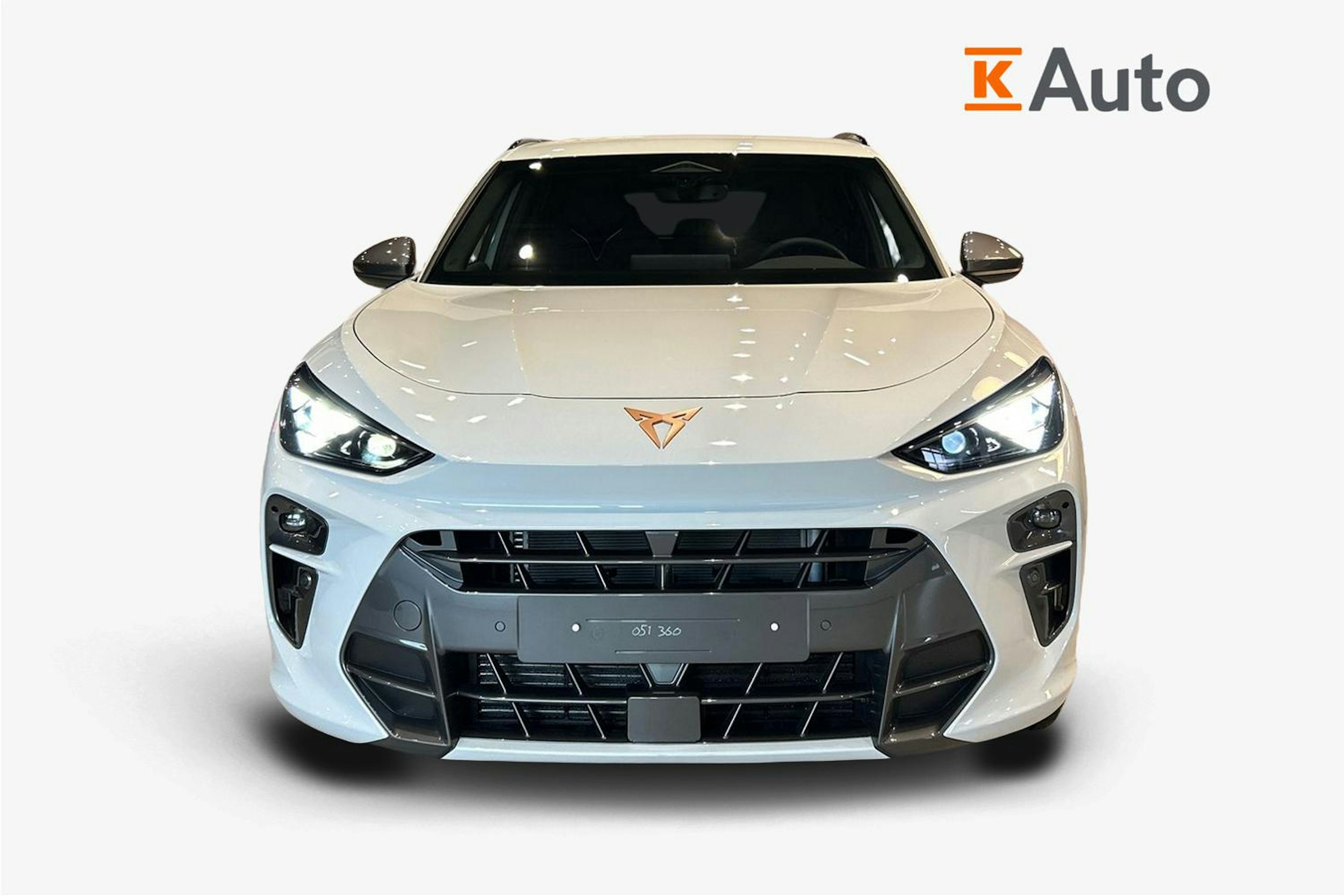 valkoinen CUPRA Terramar 2025 kuva 4.