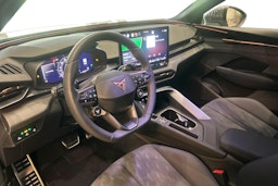 valkoinen CUPRA Terramar 2025 kuva 6.