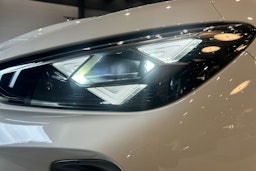 valkoinen CUPRA Terramar 2025 kuva 11.