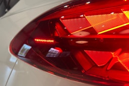 valkoinen CUPRA Terramar 2025 kuva 15.