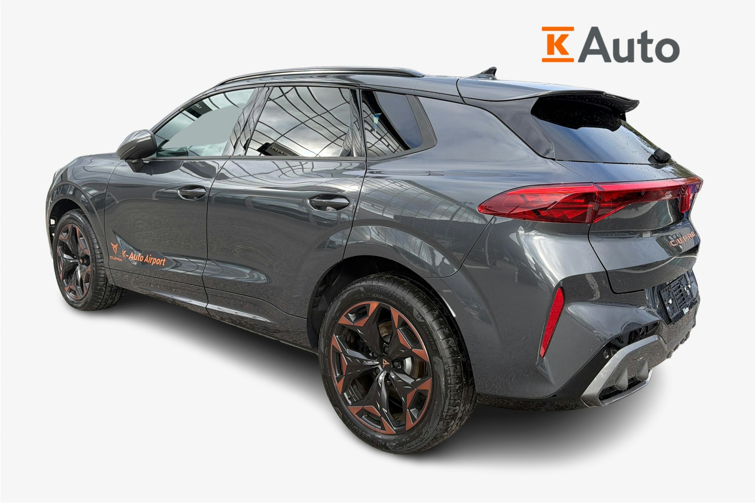 harmaa CUPRA Terramar 2025 kuva 2.