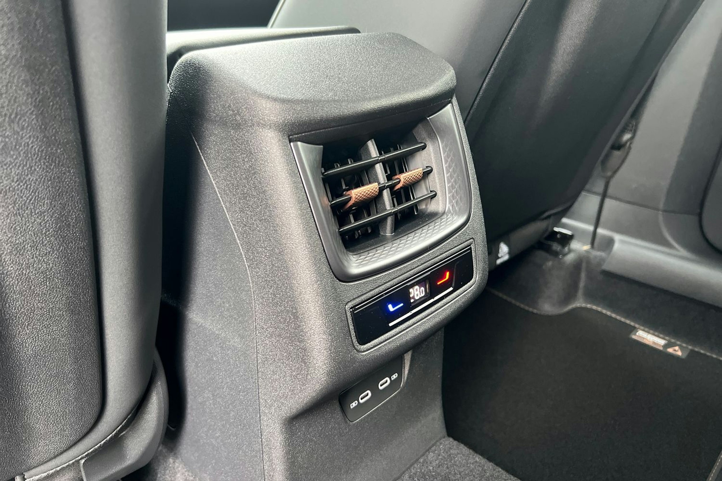 musta CUPRA Terramar 2026 kuva 15.