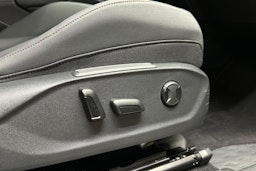 harmaa CUPRA Terramar 2025 kuva 16.