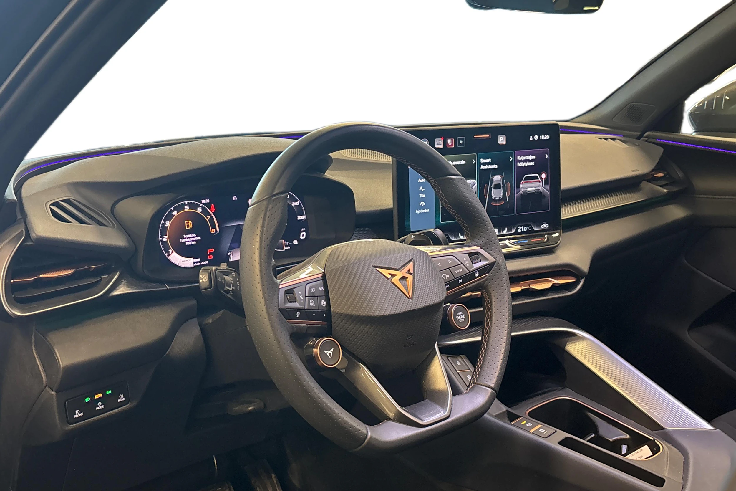 harmaa CUPRA Terramar 2025 kuva 3.