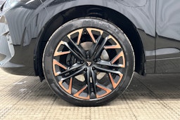 musta CUPRA Terramar 2025 kuva 11.