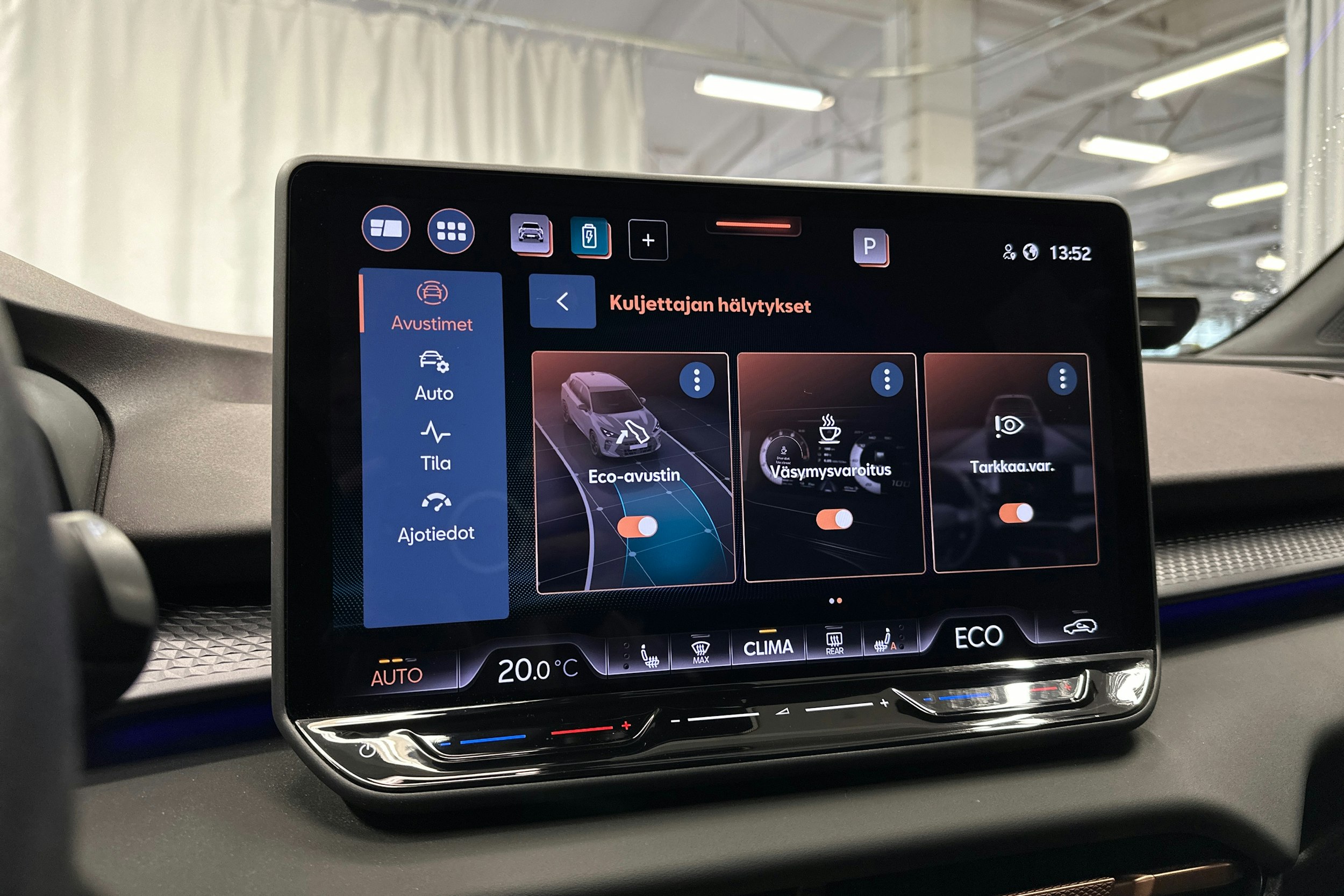 musta CUPRA Terramar 2025 kuva 21.