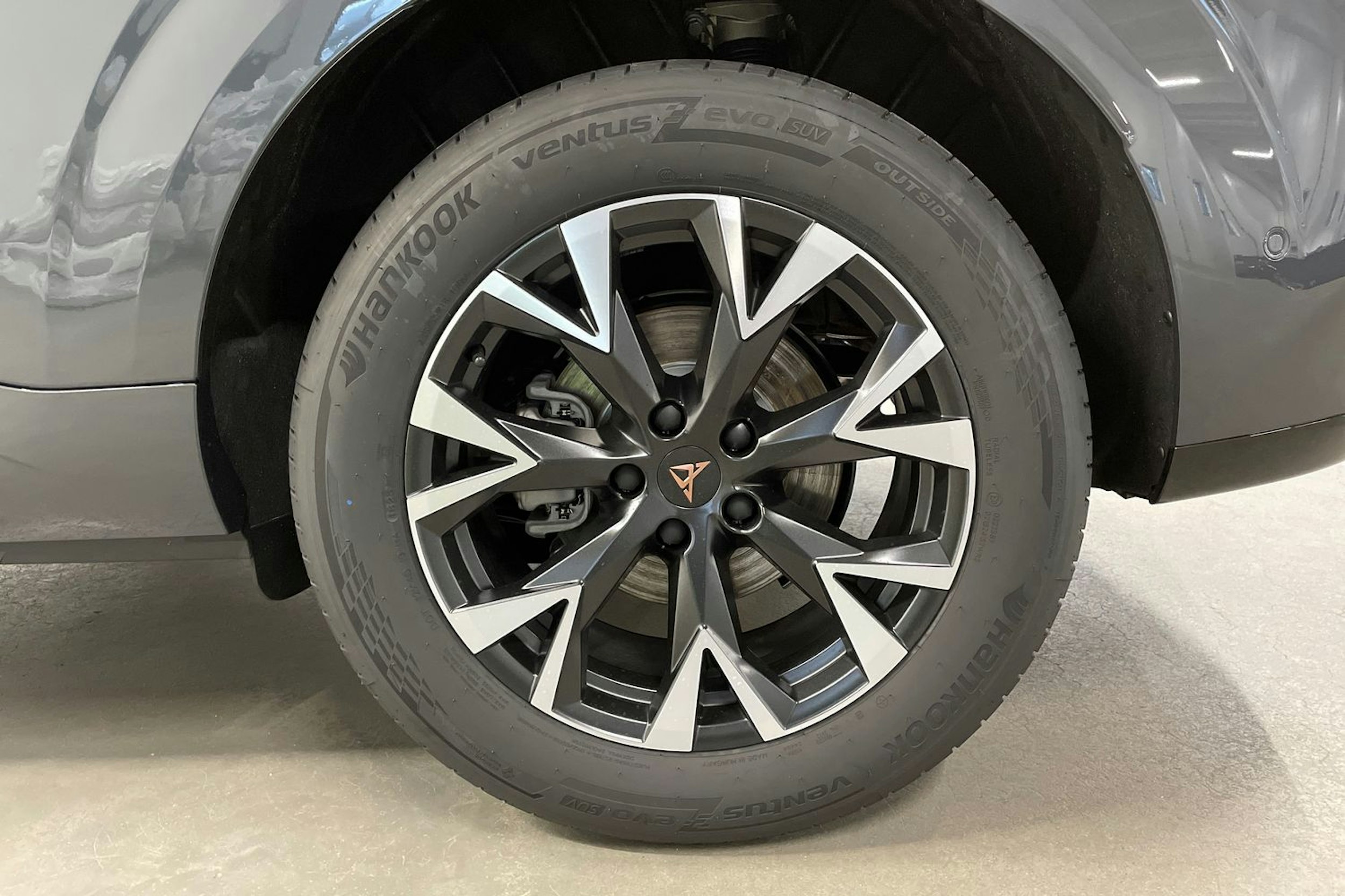 met. harmaa CUPRA Terramar 2025 kuva 11.