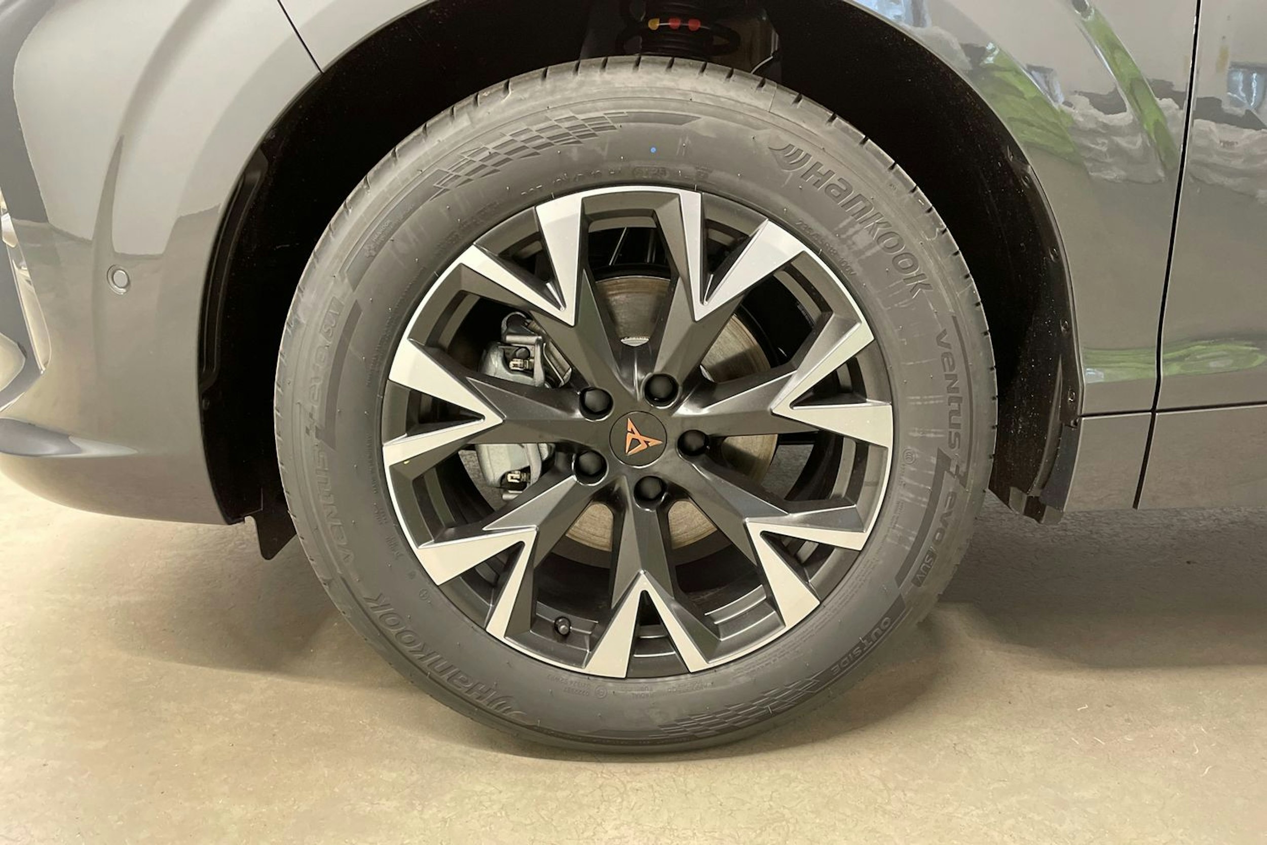 met. harmaa CUPRA Terramar 2025 kuva 13.