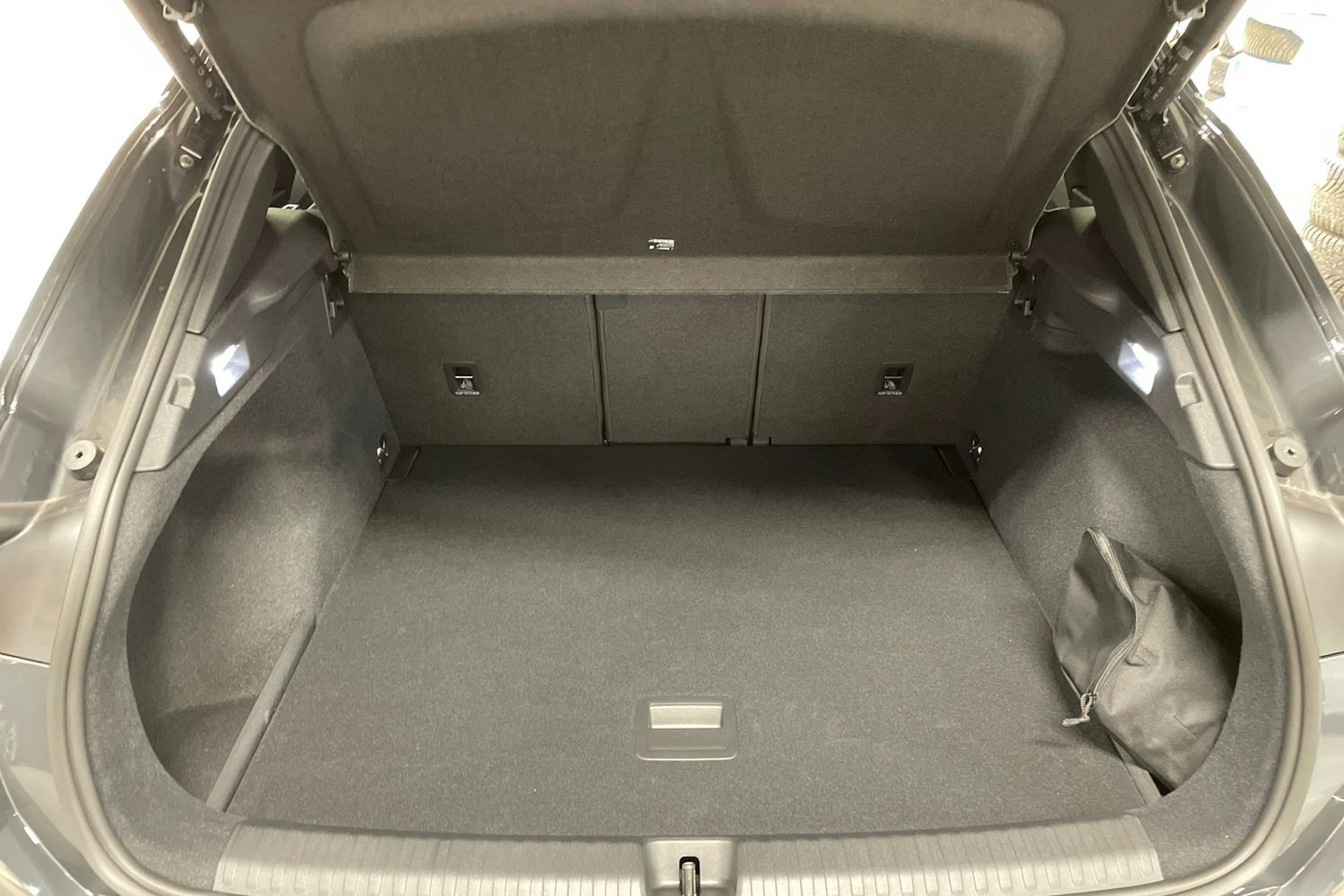 met. harmaa CUPRA Terramar 2025 kuva 14.