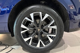 sininen CUPRA Terramar 2025 kuva 10.