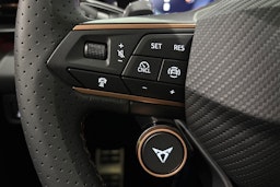 sininen CUPRA Terramar 2025 kuva 12.