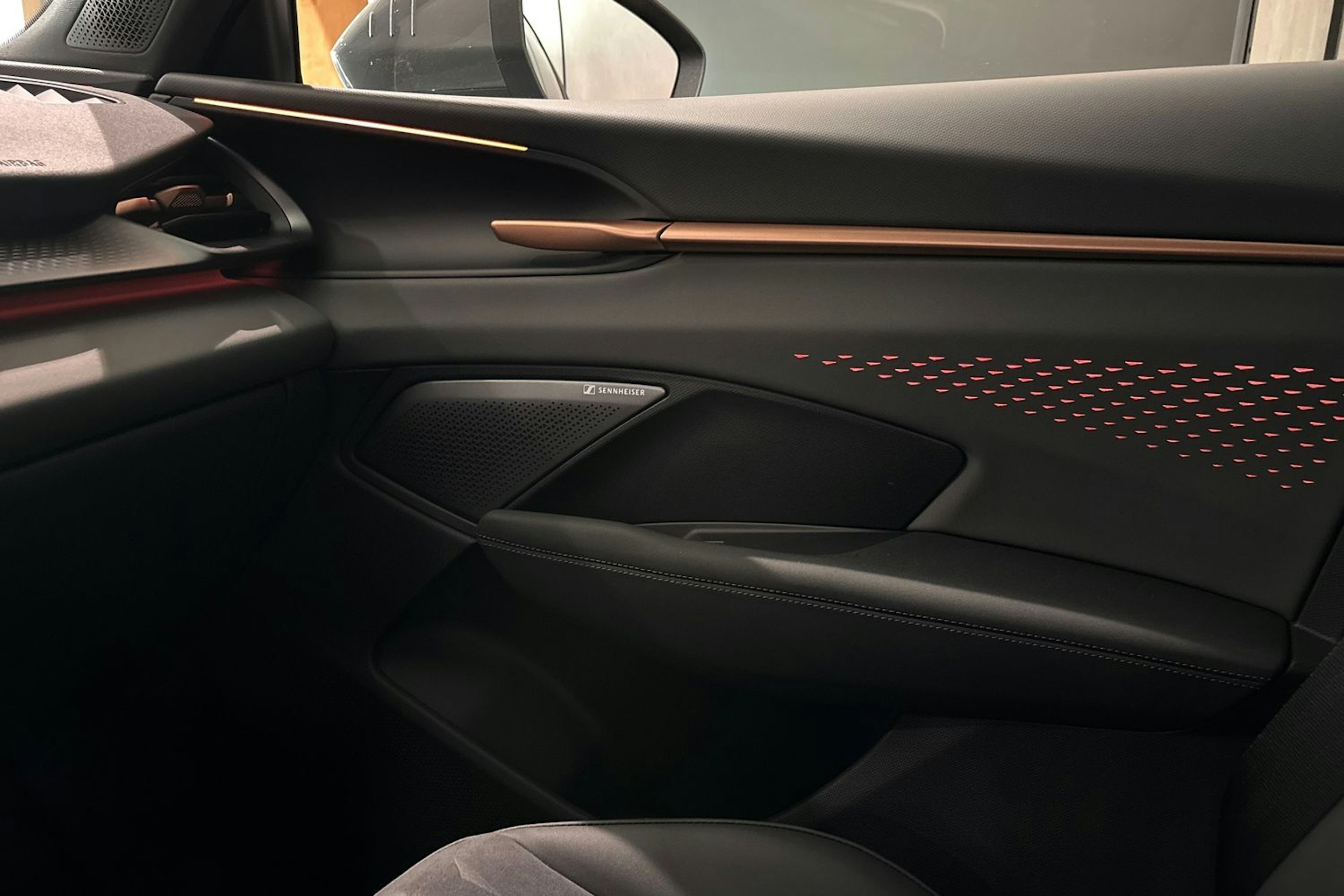 sininen CUPRA Terramar 2025 kuva 14.