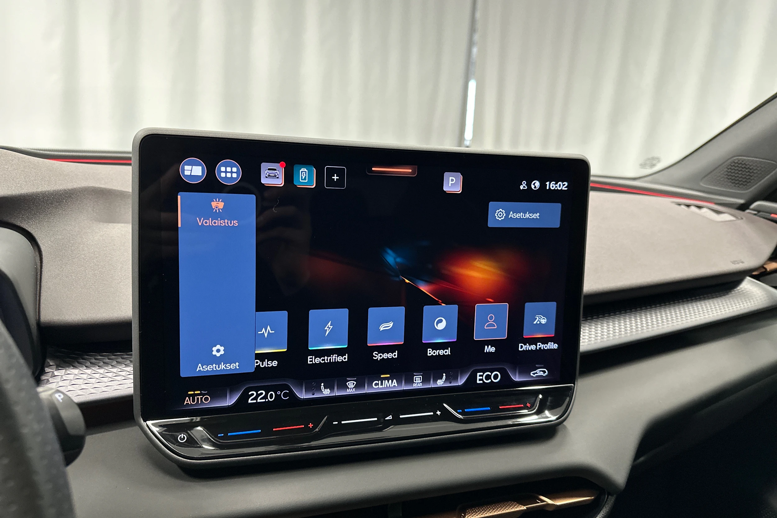 musta CUPRA Terramar 2025 kuva 25.