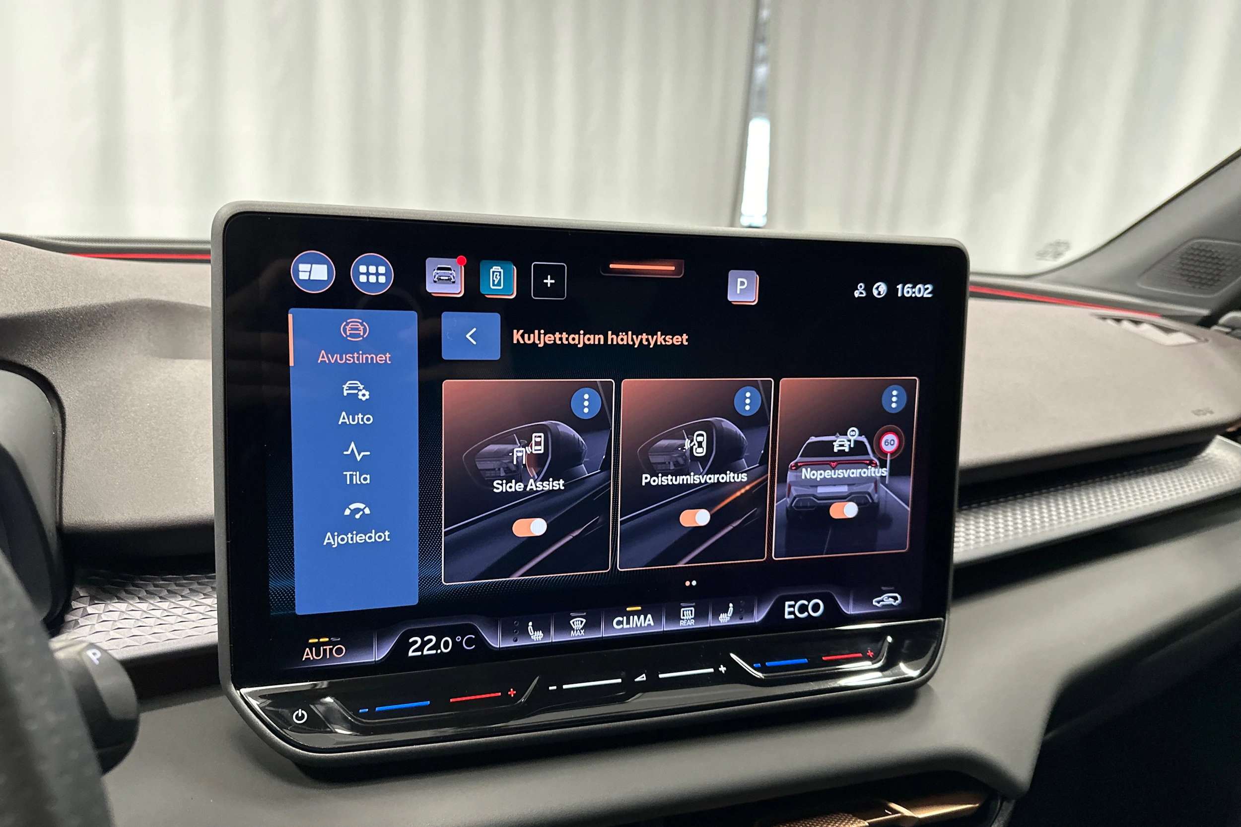 musta CUPRA Terramar 2025 kuva 30.