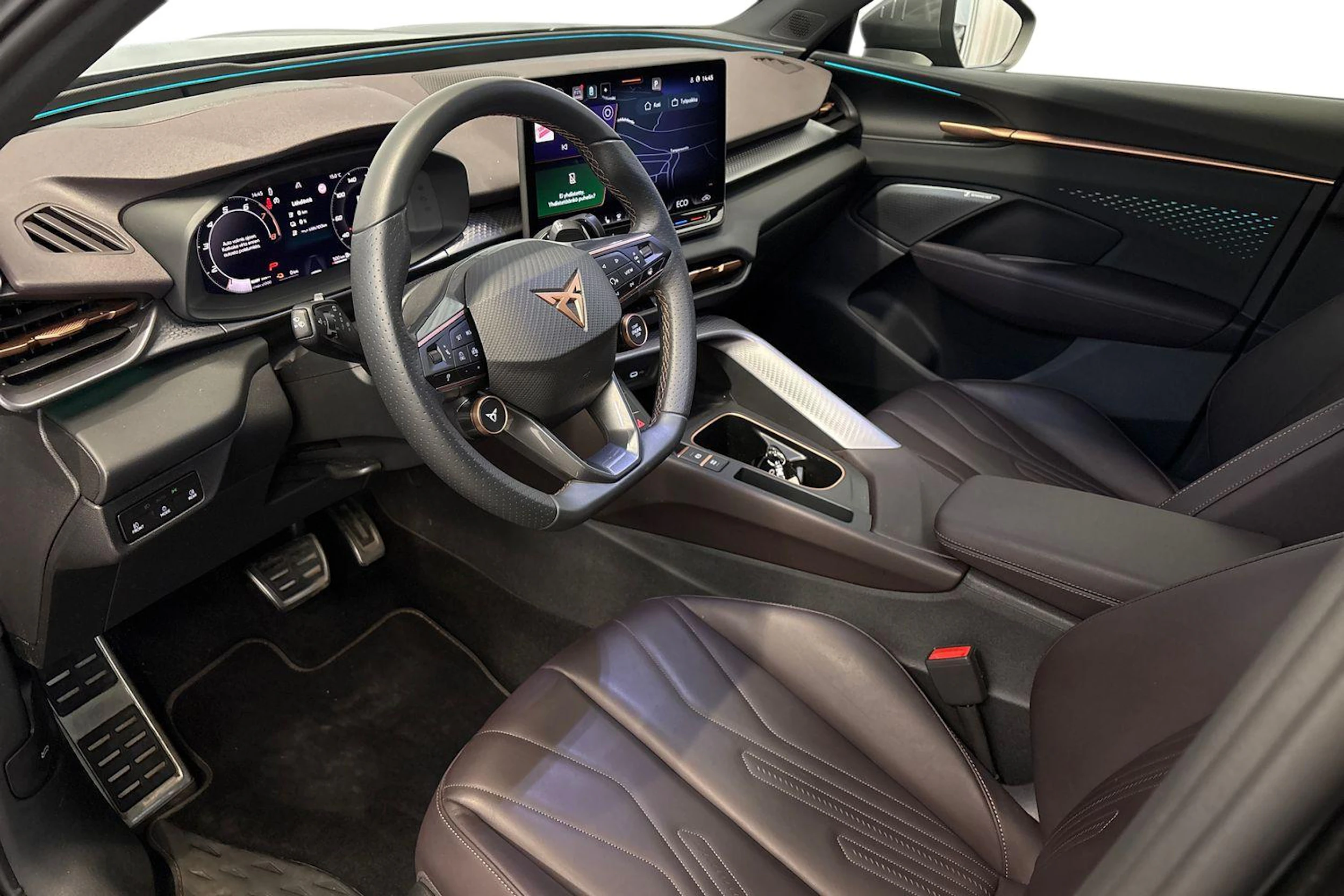 musta CUPRA Terramar 2025 kuva 6.