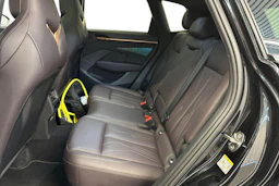 musta CUPRA Terramar 2025 kuva 8.