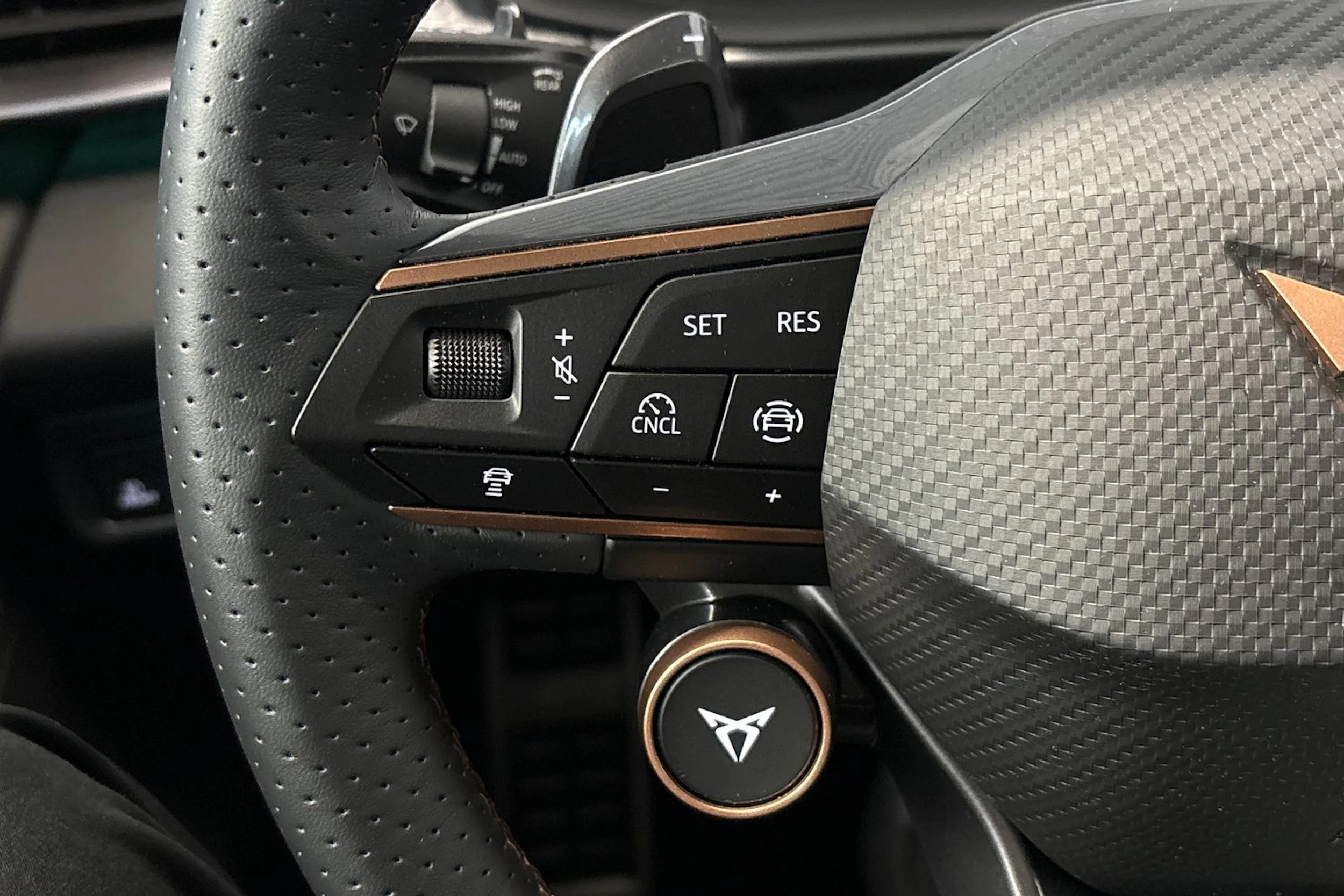 musta CUPRA Terramar 2025 kuva 29.