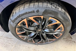 sininen CUPRA Terramar 2025 kuva 17.