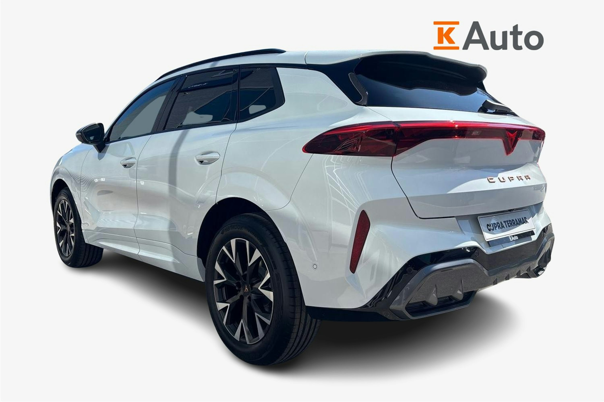 valkoinen CUPRA Terramar 2025 kuva 2.