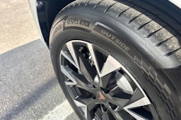 valkoinen CUPRA Terramar 2025 kuva 10.