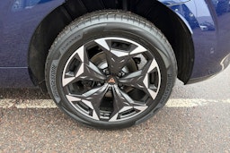 sininen CUPRA Terramar 2026 kuva 10.