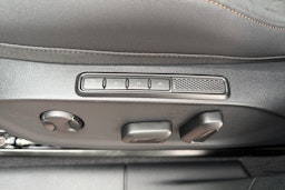 sininen CUPRA Terramar 2026 kuva 13.