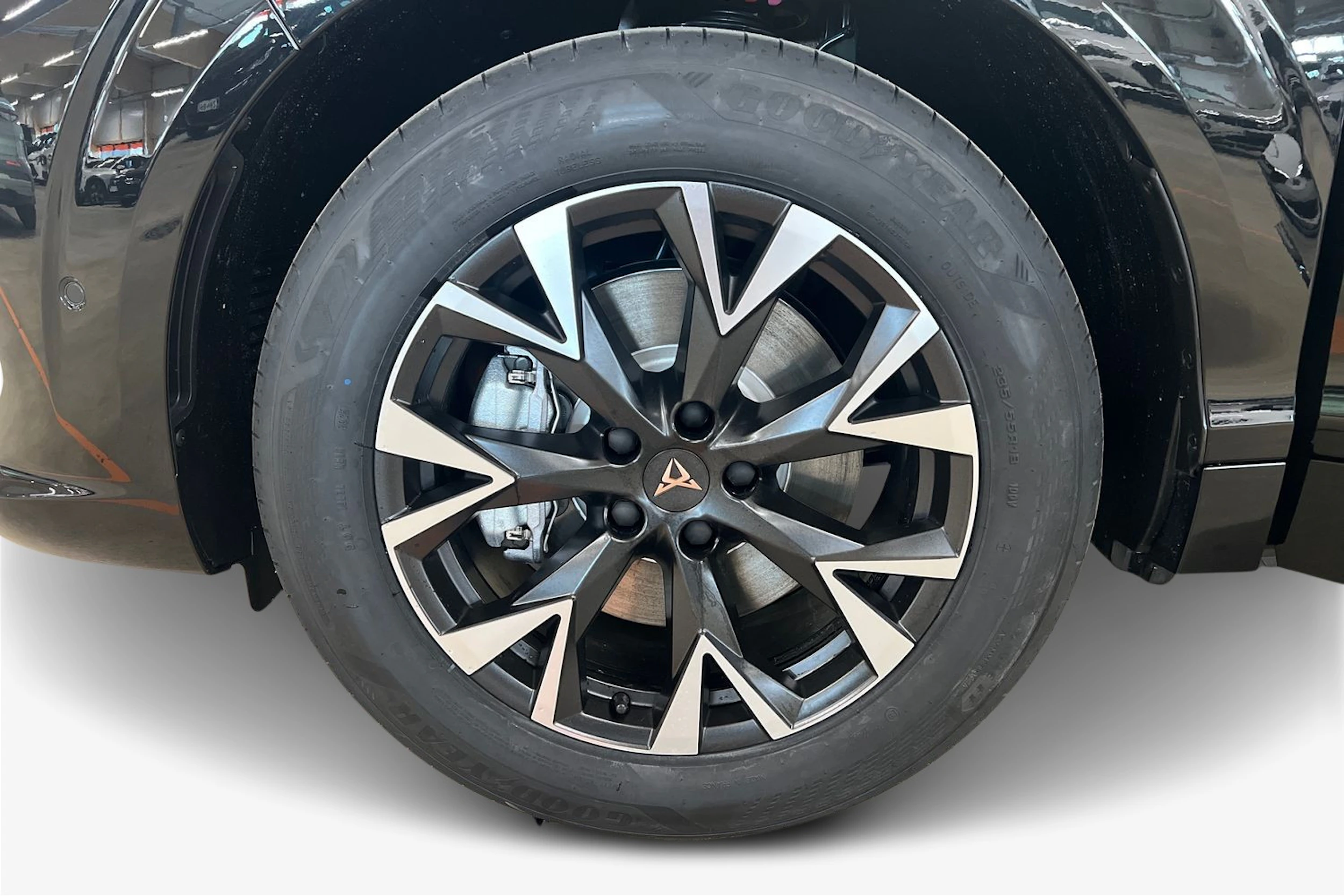 met. musta CUPRA Terramar 2026 kuva 9.