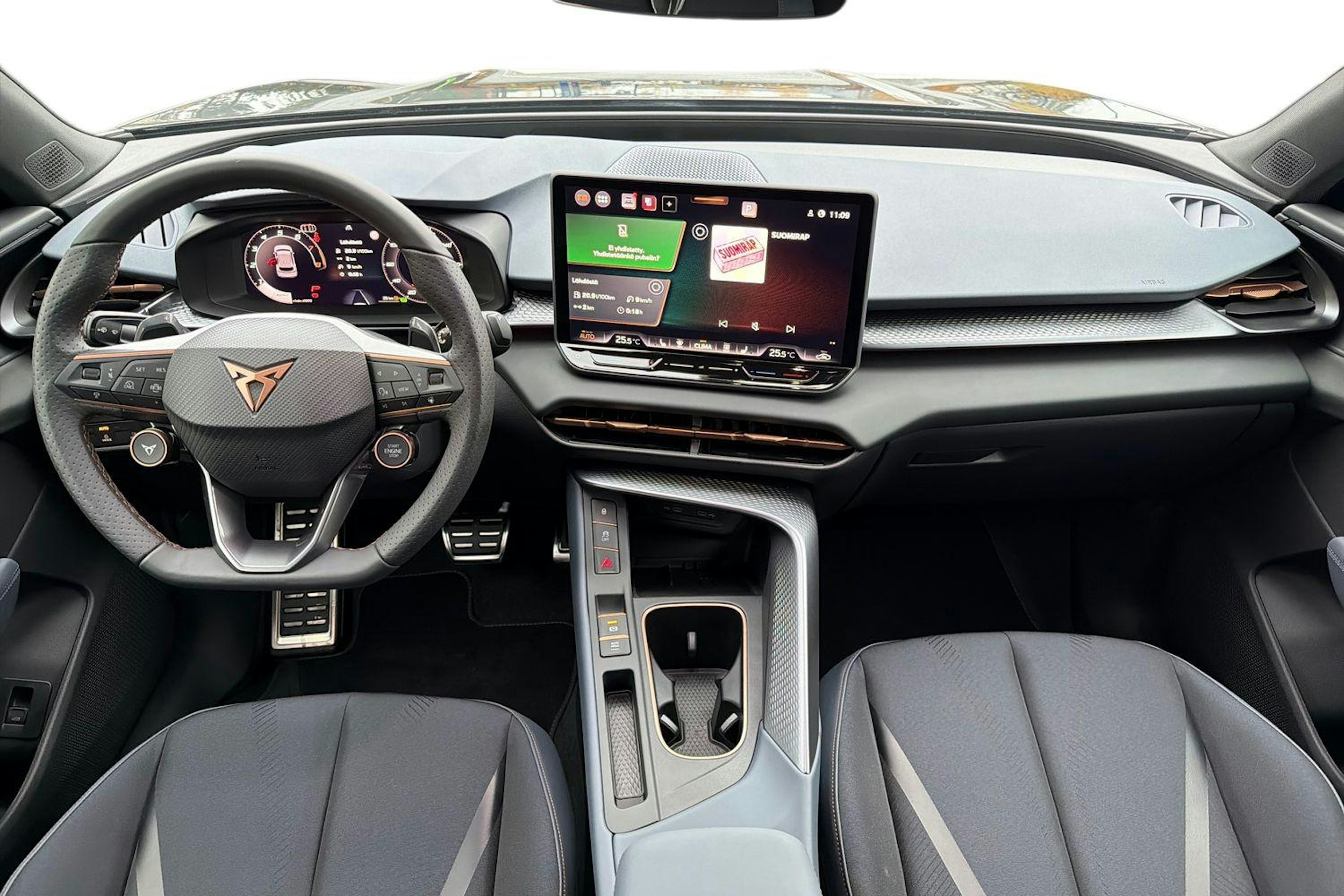 harmaa CUPRA Terramar 2026 kuva 7.