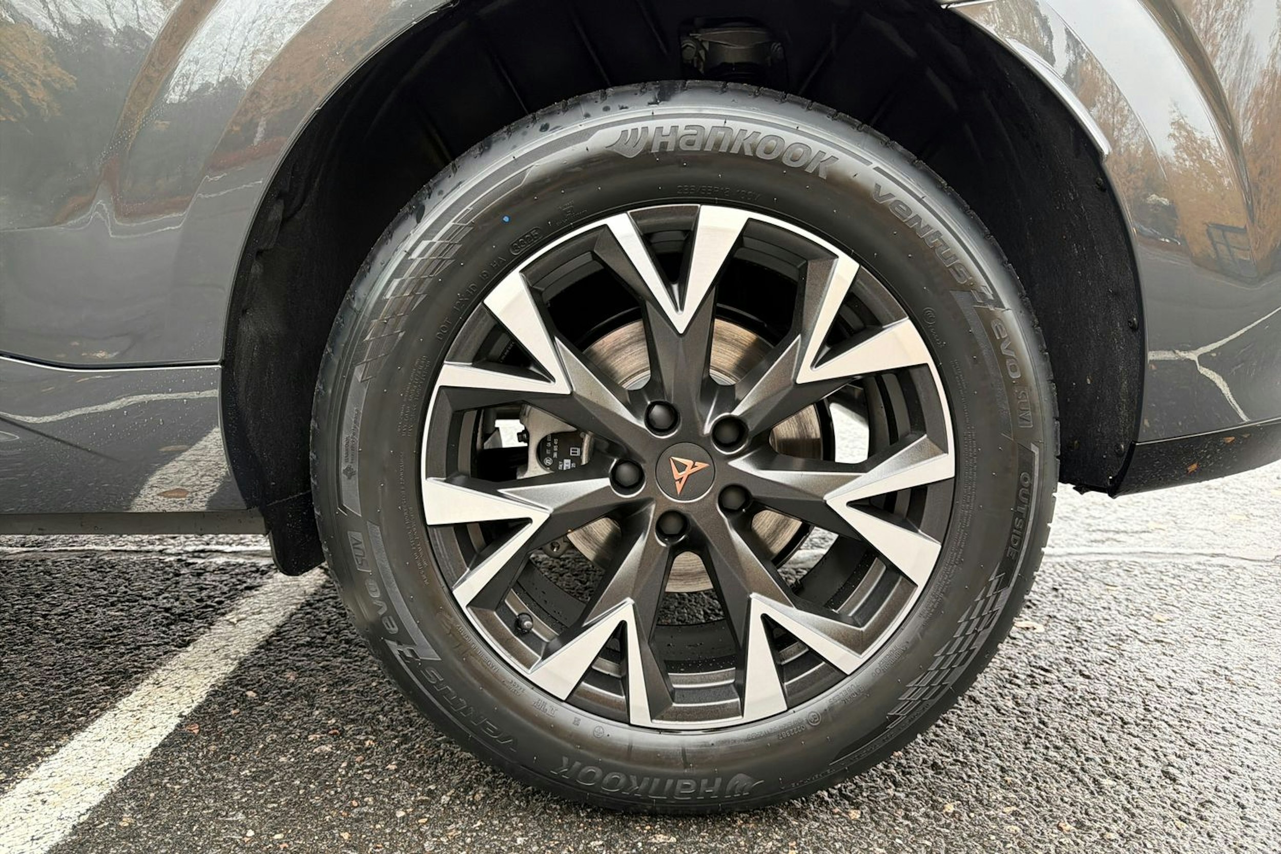 harmaa CUPRA Terramar 2026 kuva 10.