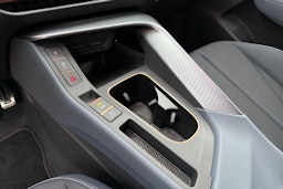 harmaa CUPRA Terramar 2026 kuva 13.