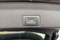 harmaa CUPRA Terramar 2026 kuva 16.