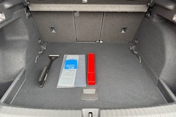 harmaa CUPRA Terramar 2026 kuva 18.