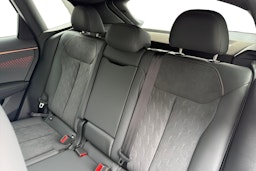 harmaa CUPRA Terramar 2026 kuva 8.