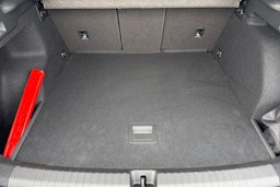 harmaa CUPRA Terramar 2026 kuva 11.