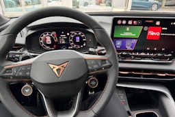 harmaa CUPRA Terramar 2026 kuva 13.