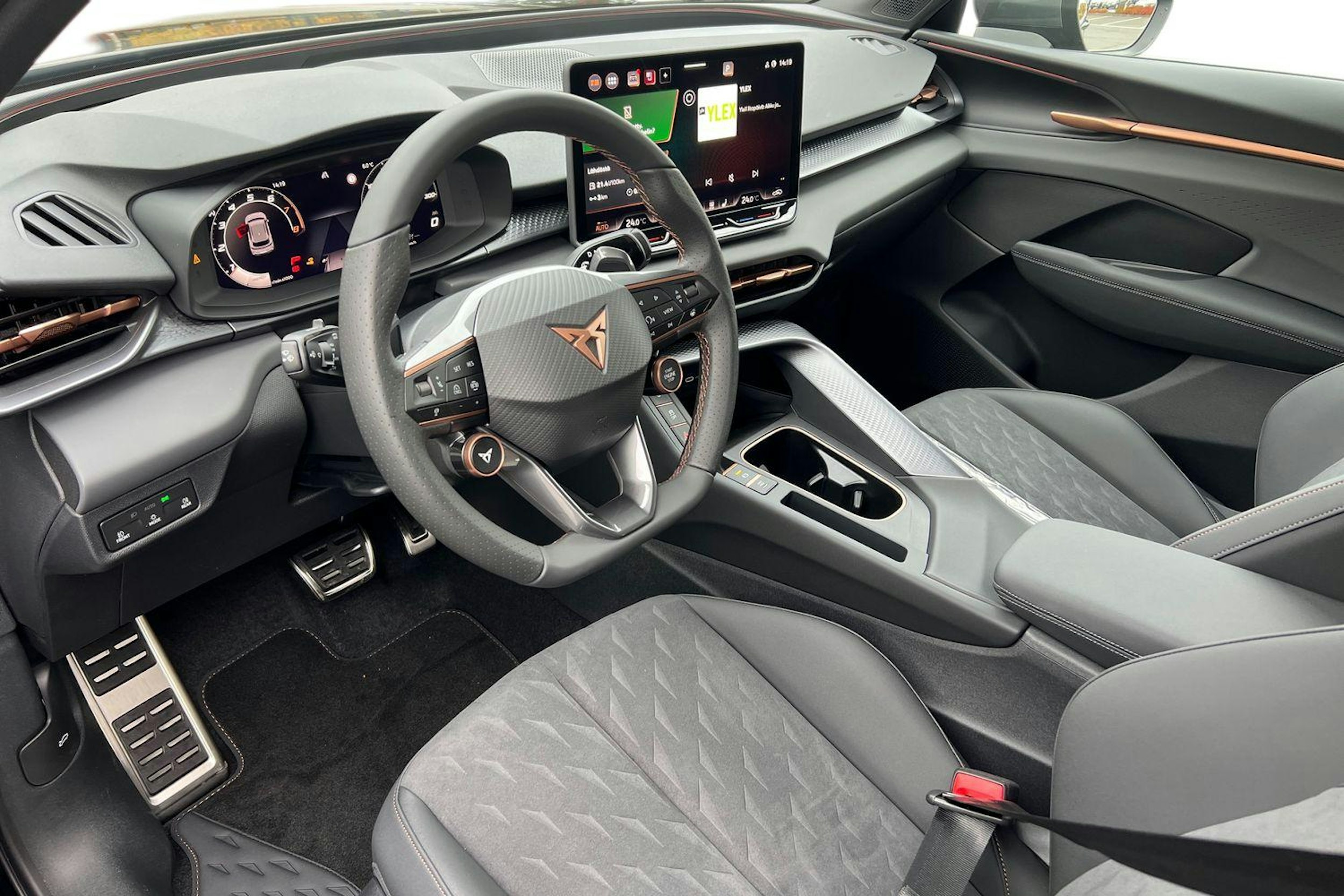 musta CUPRA Terramar 2026 kuva 6.