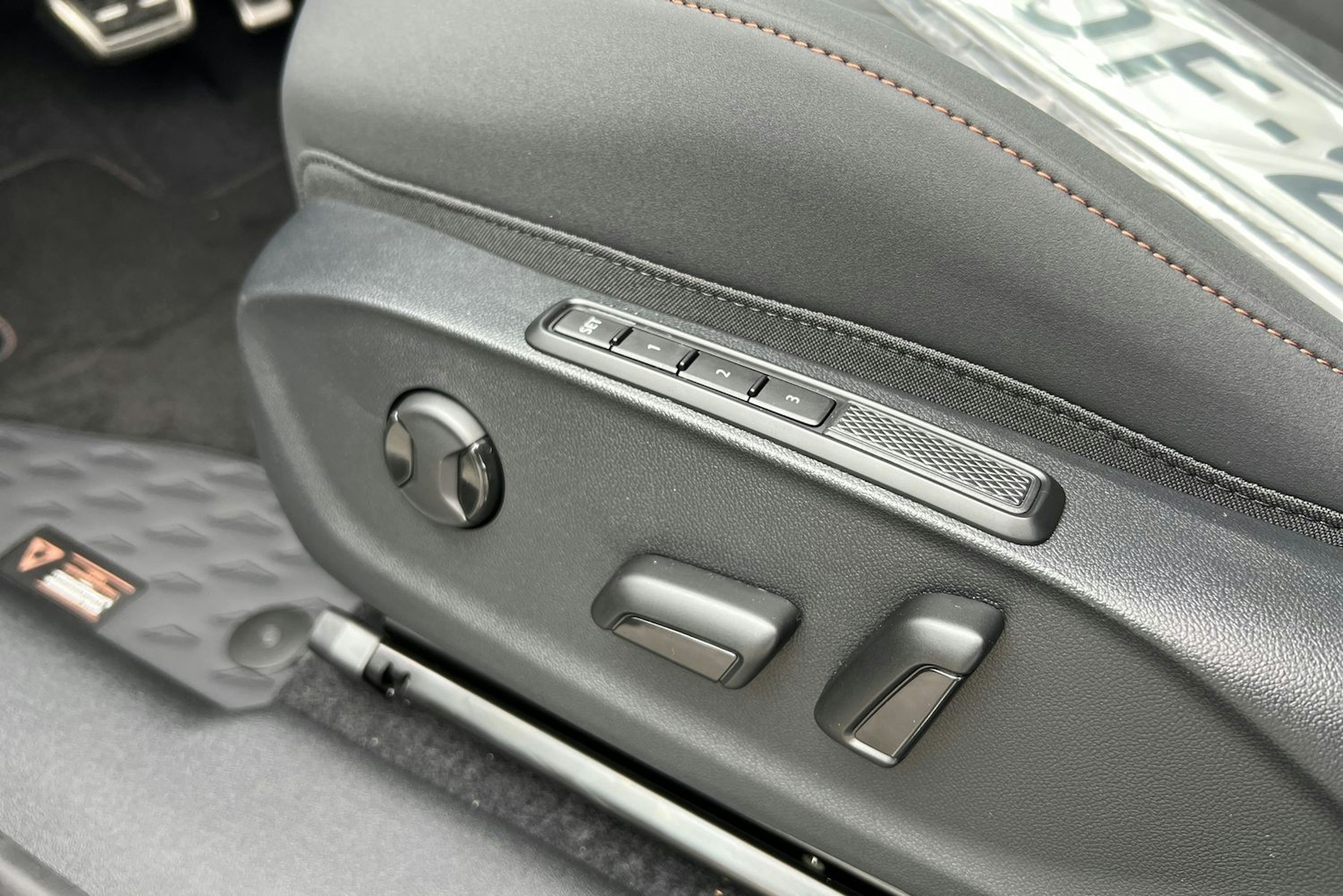 musta CUPRA Terramar 2026 kuva 16.