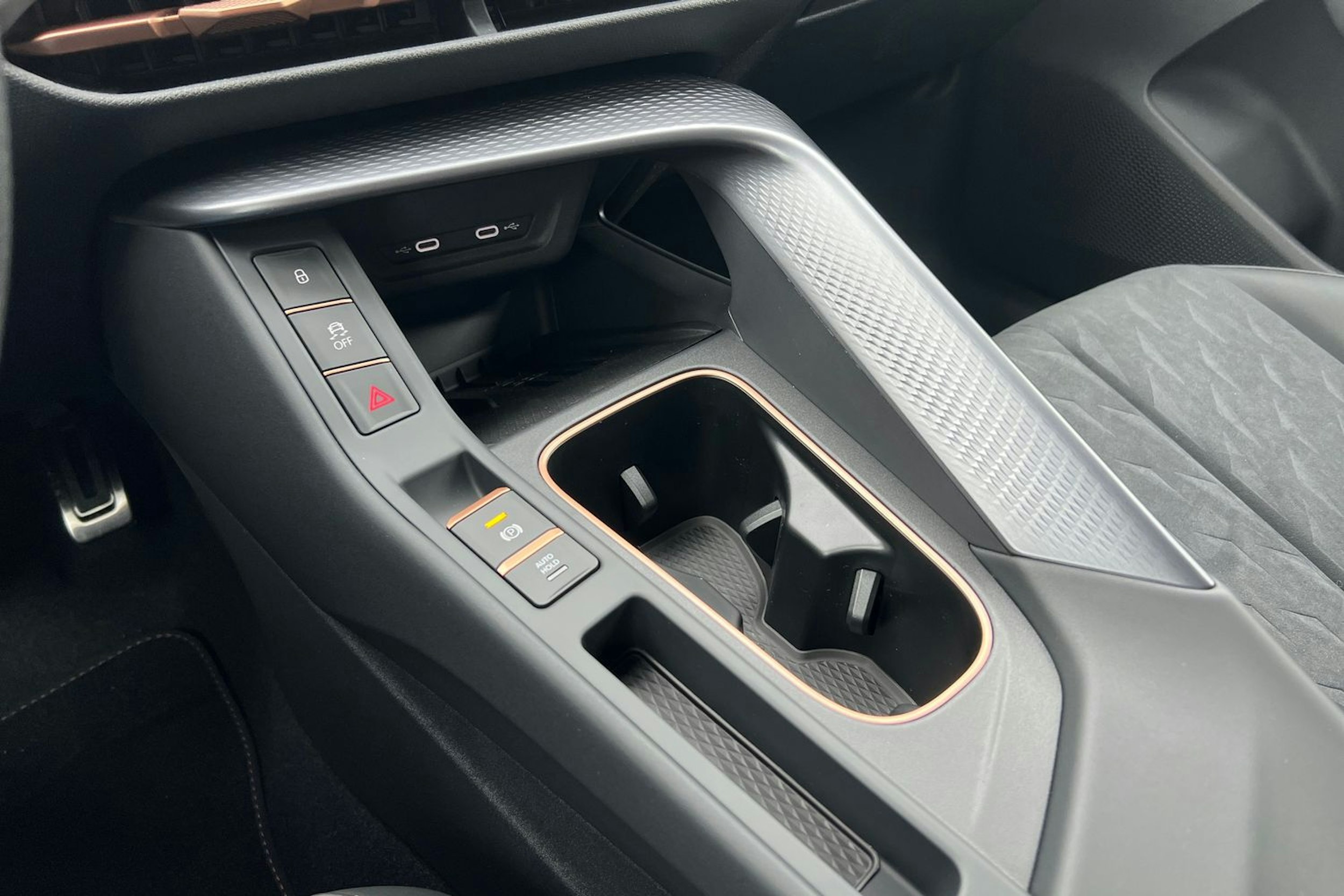 musta CUPRA Terramar 2026 kuva 20.