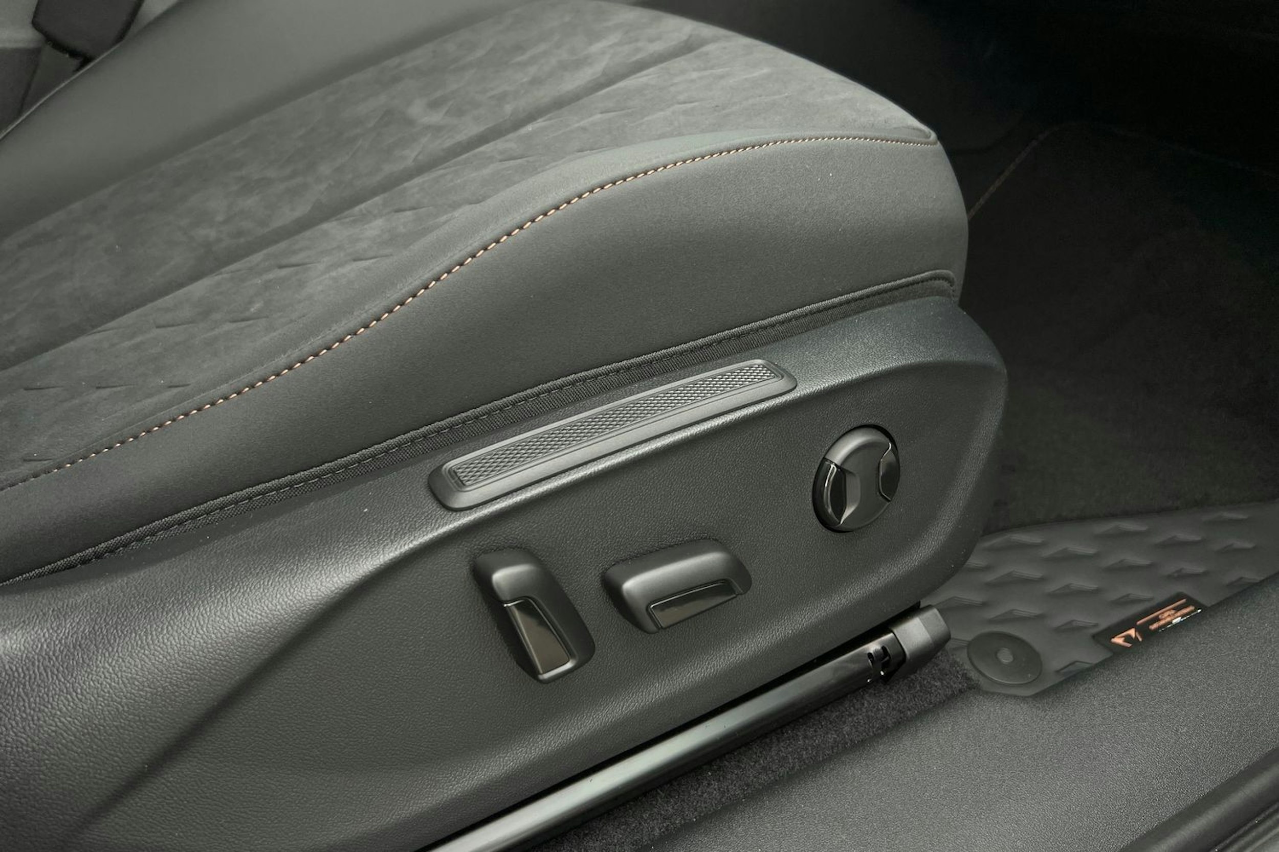 musta CUPRA Terramar 2026 kuva 21.