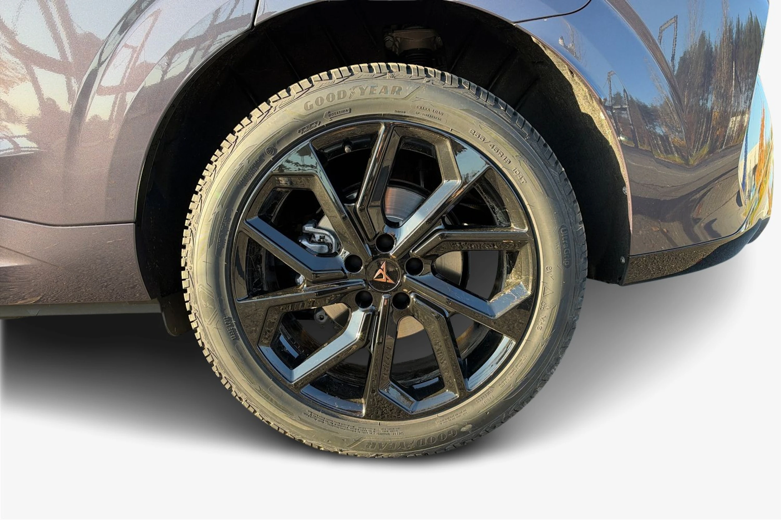 harmaa CUPRA Terramar 2026 kuva 9.