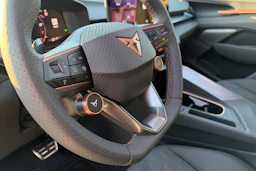 harmaa CUPRA Terramar 2026 kuva 13.