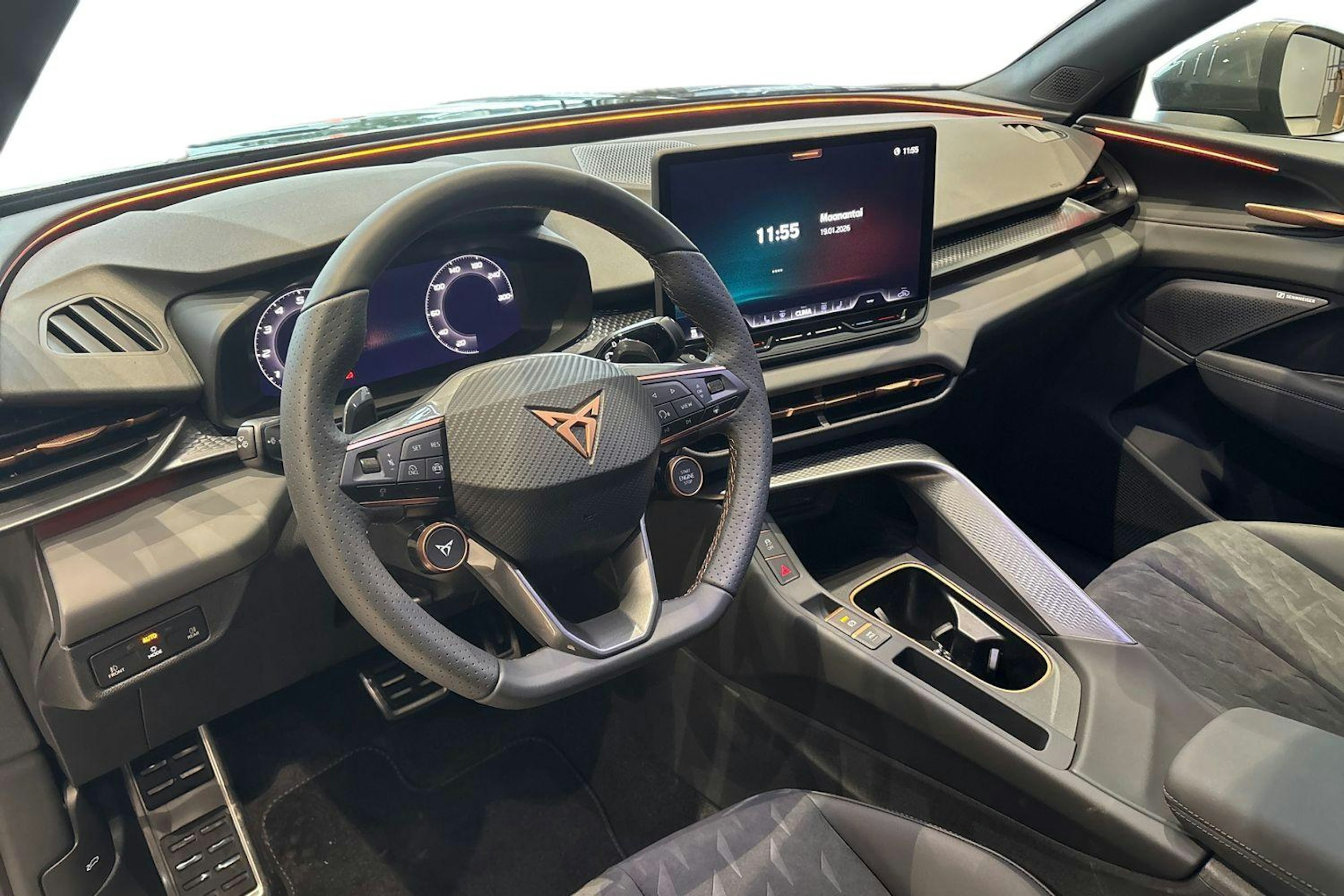 harmaa CUPRA Terramar 2026 kuva 6.