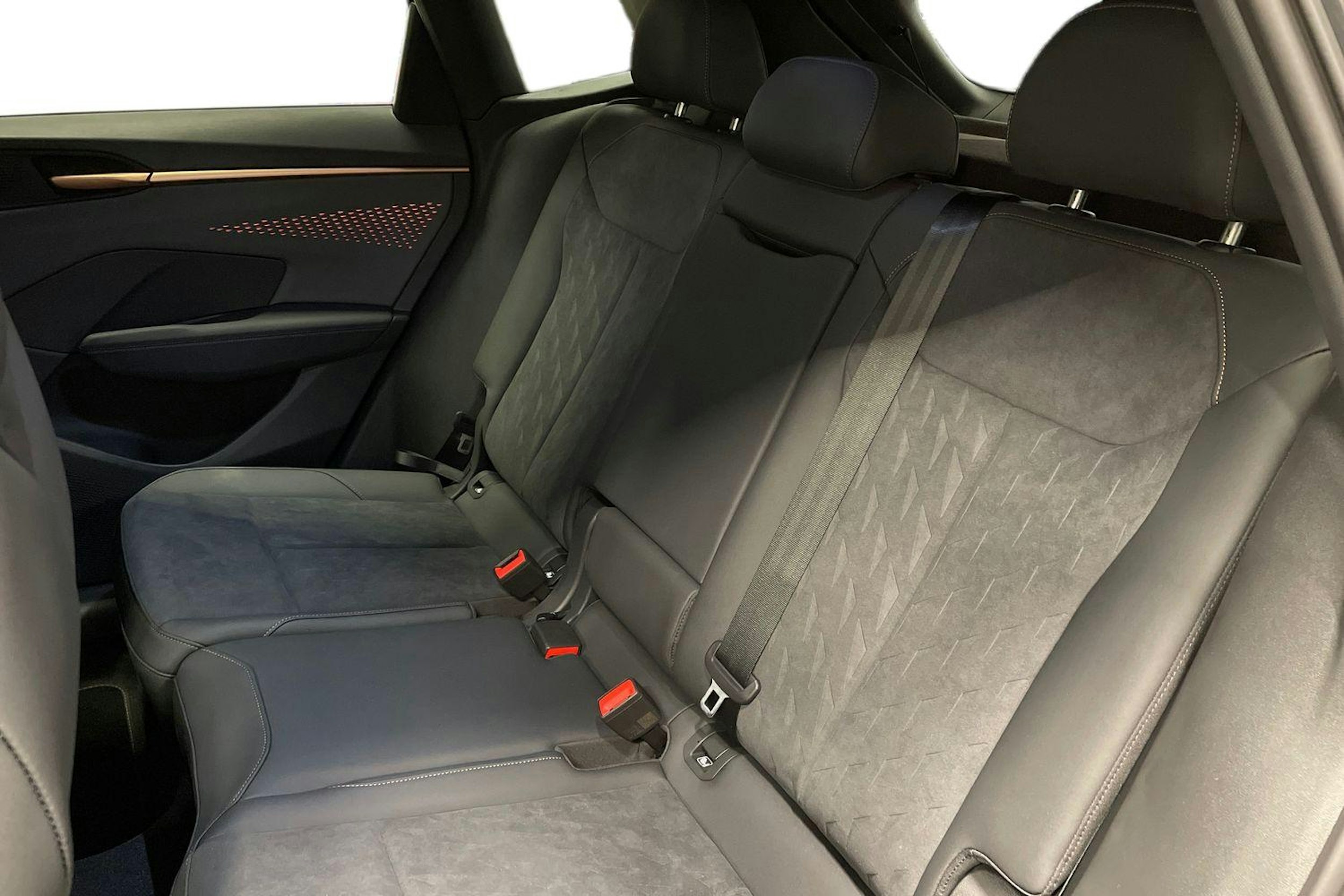 met. harmaa CUPRA Terramar 2026 kuva 8.